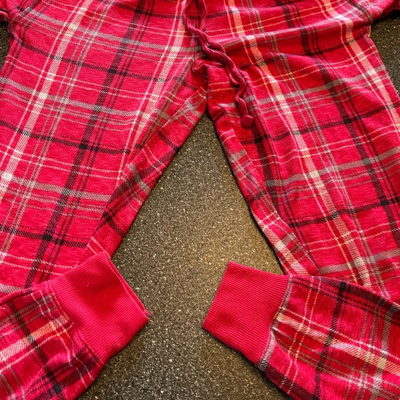 Jaclyn Intimates Sz. Small pajama set - Picture 8 of 9